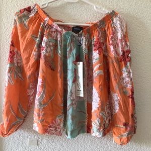 NWT XS minkpink top